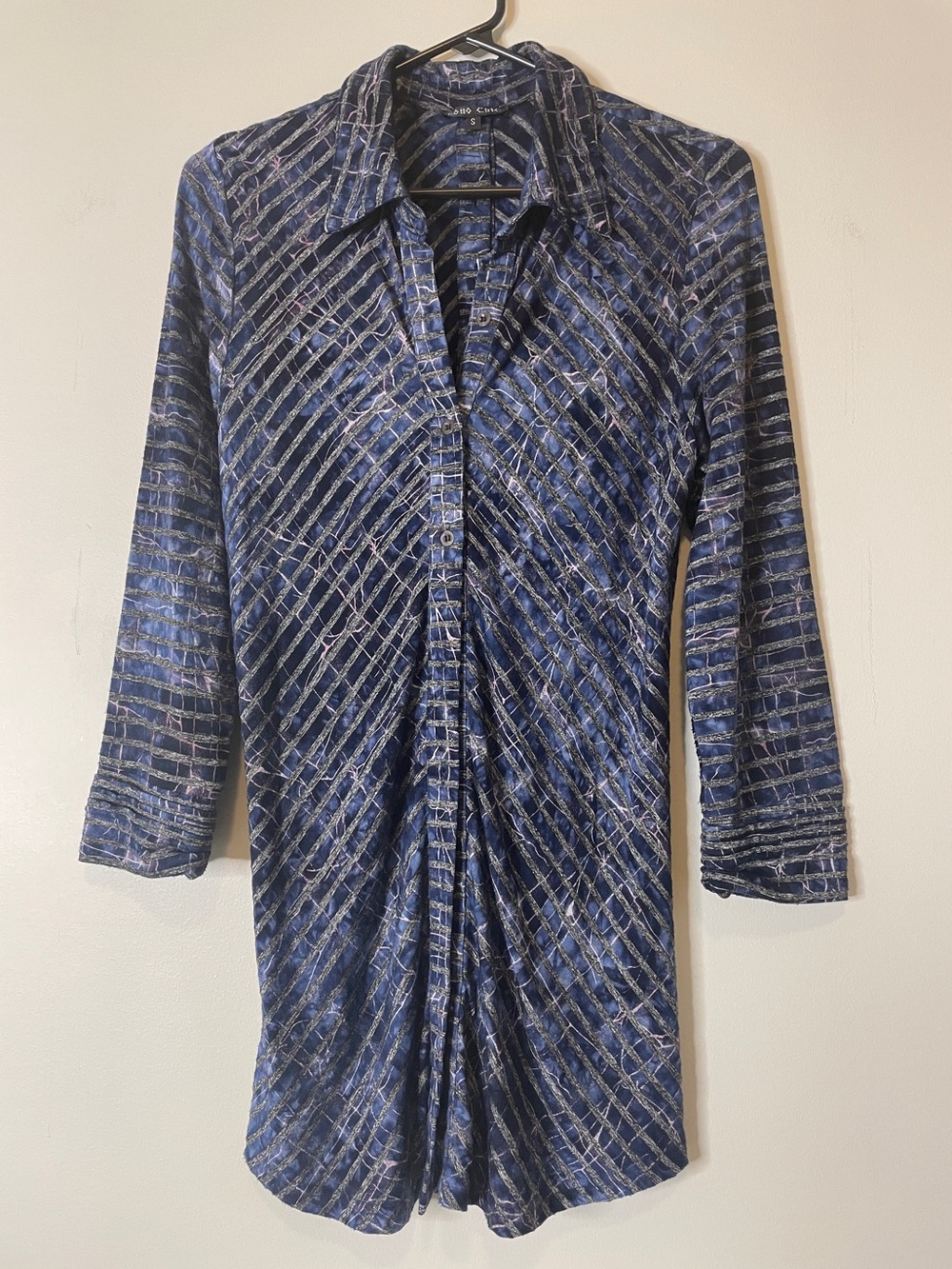 Boho Chick women’s  Blue Patterned Long-Sleeve  blouse